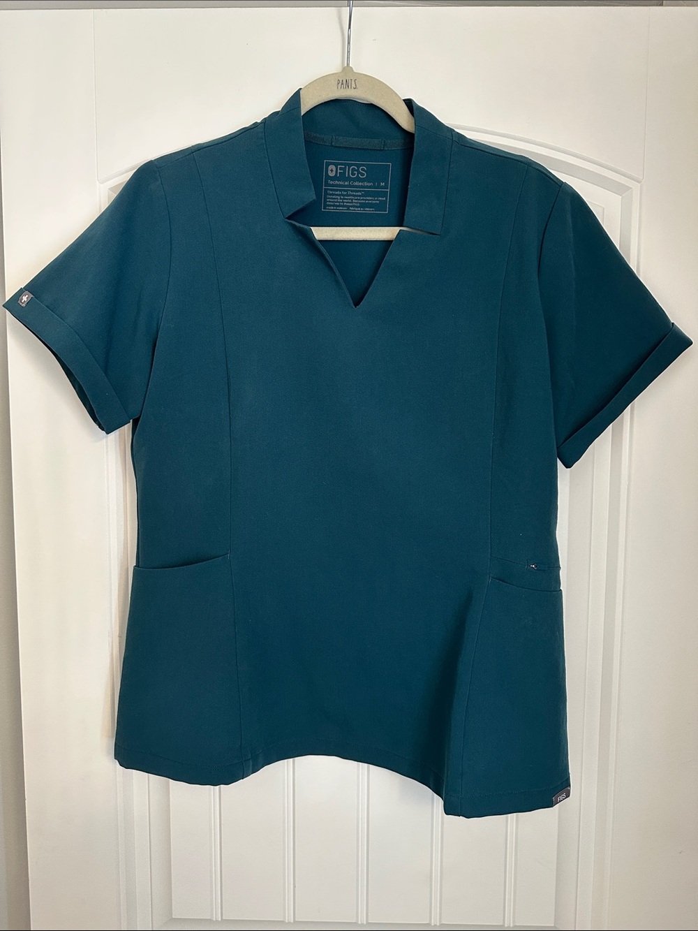 FIGS Caribbean blue scrub set